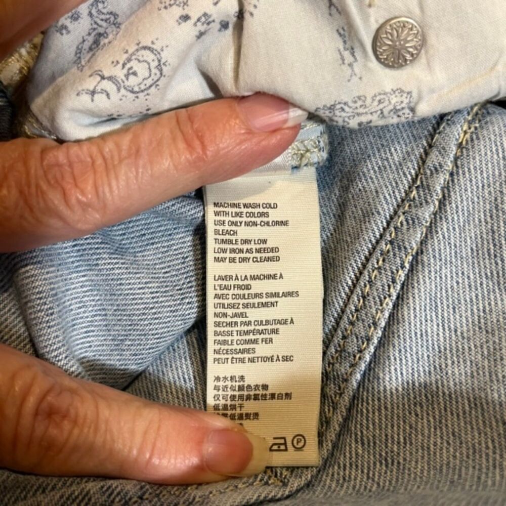We The Free Pleated Belted High Rise Women's Light Denim Jeans Size 28 - Picture 12 of 13